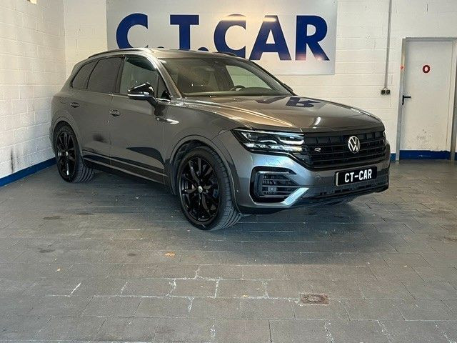 Volkswagen Touareg R eHybrid 4Motion-Panorama-1Hand