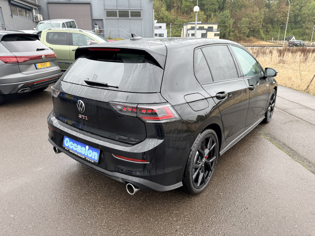 Volkswagen Golf GTI 2.0 TSI 195 kW / 265 CV Boîte à double embrayage 7 vitesses
