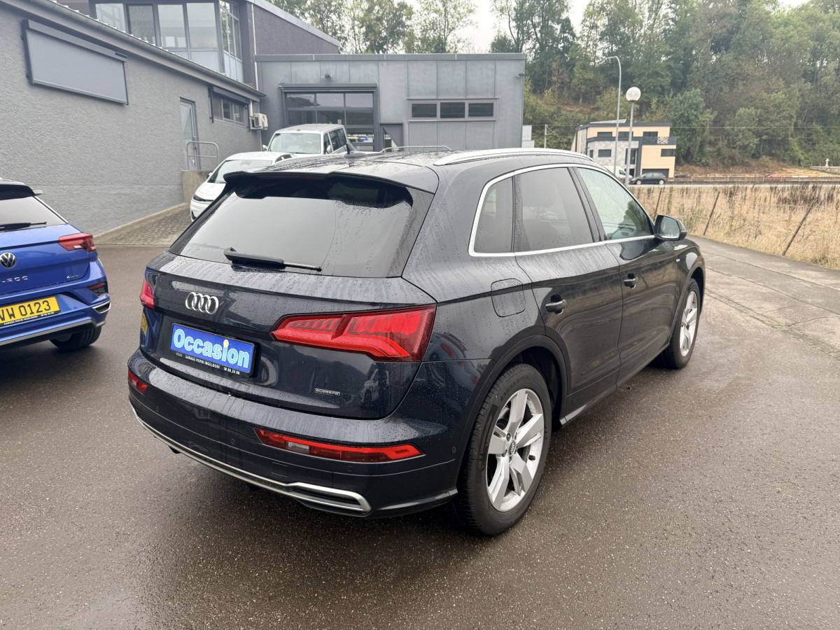 Audi Q5 Design 45 TFSI quattro 245cv S-tronic 7 vitesses