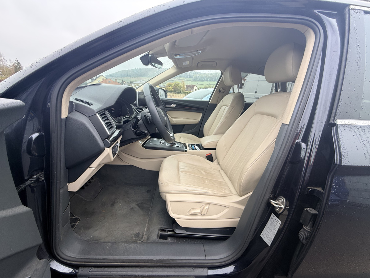Audi Q5 Design 45 TFSI quattro 245cv S-tronic 7 vitesses