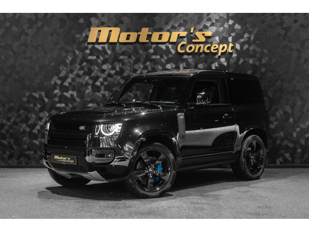 Land-Rover Defender V8 BOND EDITION  - 1/300