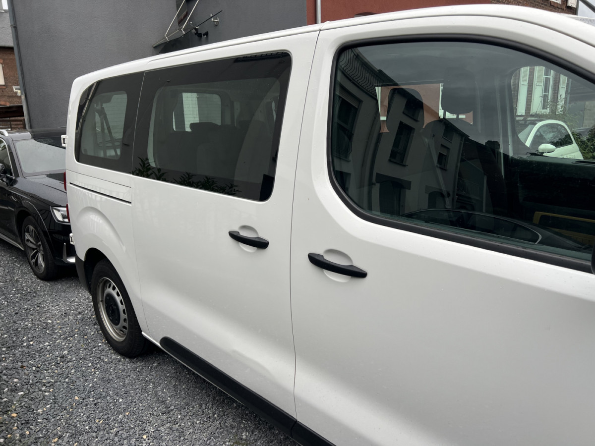 Opel Vivaro 1.5 CDTi 121 L2 6G 9places