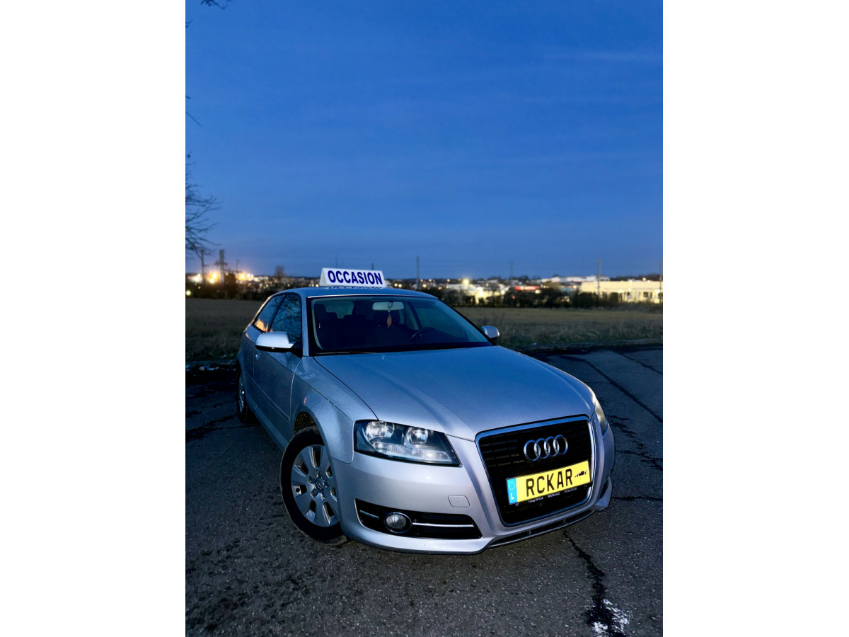 Audi A3 1.6 TDI 105CH **Start/Stop, GPS, CLIM**