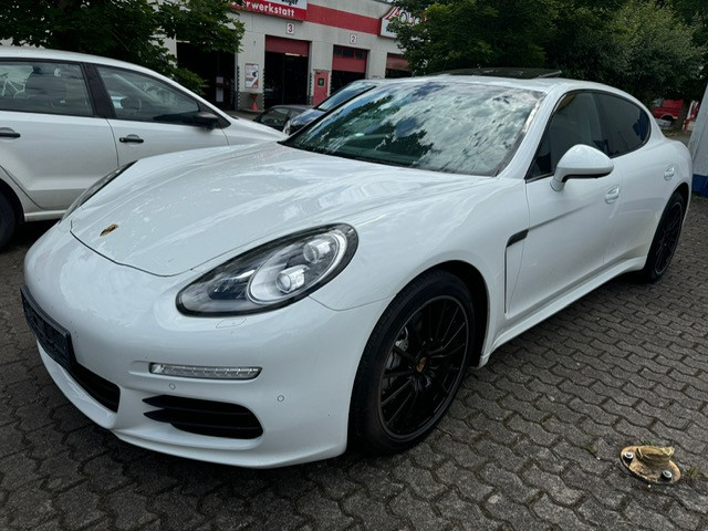 Porsche Panamera PORSCHE PANAMERA 4S KAMERA360 PDK SCHIEBEDACH ABGAS