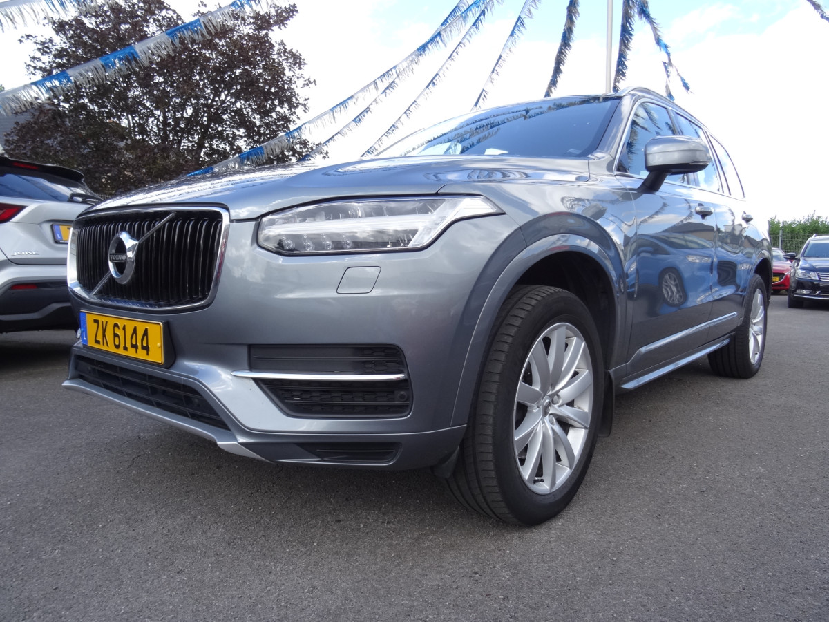 Volvo XC90 Momentum / 7 Places / 4X4 AWD