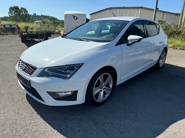 Seat Leon SEAT LEON FR LEDER ALCANTARA BLUETOOTH NAVI