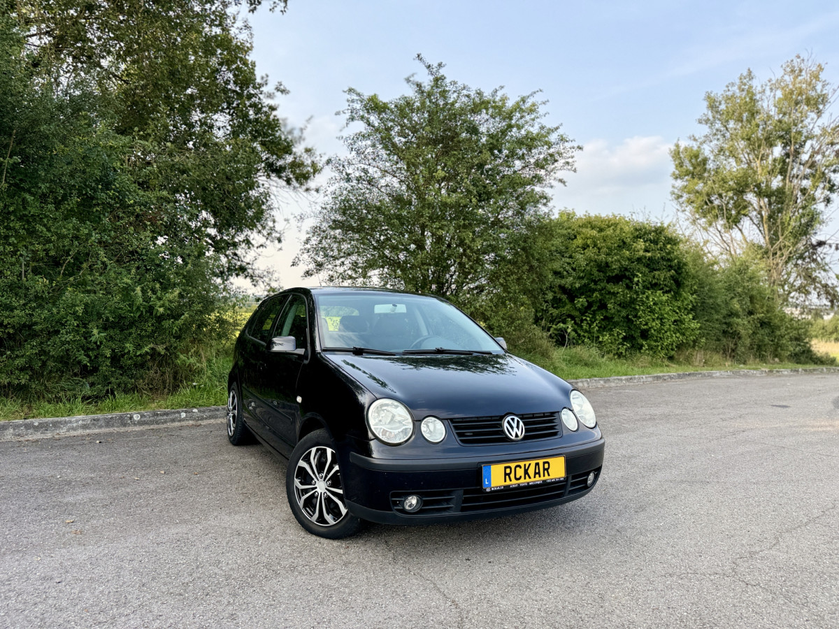 Volkswagen Polo IV 1.2 5p  **GARANTIE 12 MOIS + IMMA INCLUS** **Radar Recul, AC, Bluetooth**