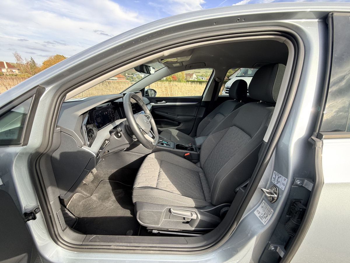 Volkswagen Golf Life 2.0 TDI 150cv Boîte à double embrayage 7 vitesses