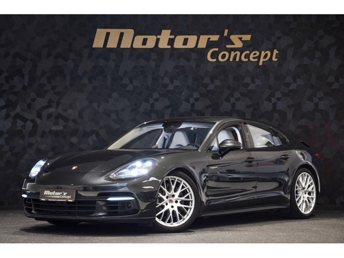 Porsche Panamera 4 E-Hybrid