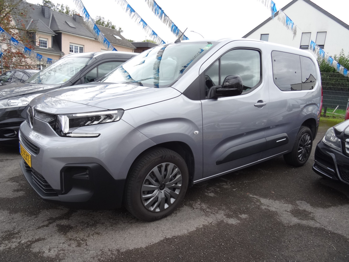 Citroën Berlingo III Facelift Plus M 1.2 Pure Tech 110 EU6A