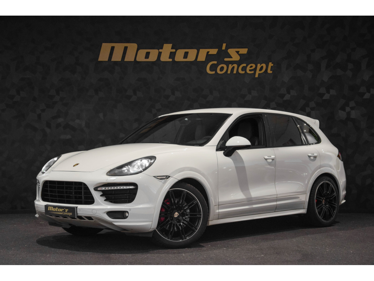 Porsche Cayenne GTS
