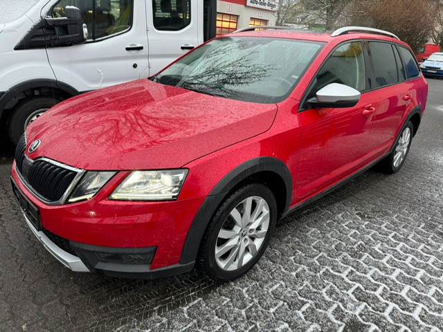 Skoda Octavia SKODA OCTAVIA SCOUT 4X4 PANORAMA LED NAVI KAMERA SHZ CARPLAY