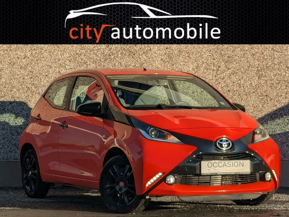 Toyota Aygo 1.0i CLIM AUTO CAMERA CRUISE CONTROL BLUETOOTH