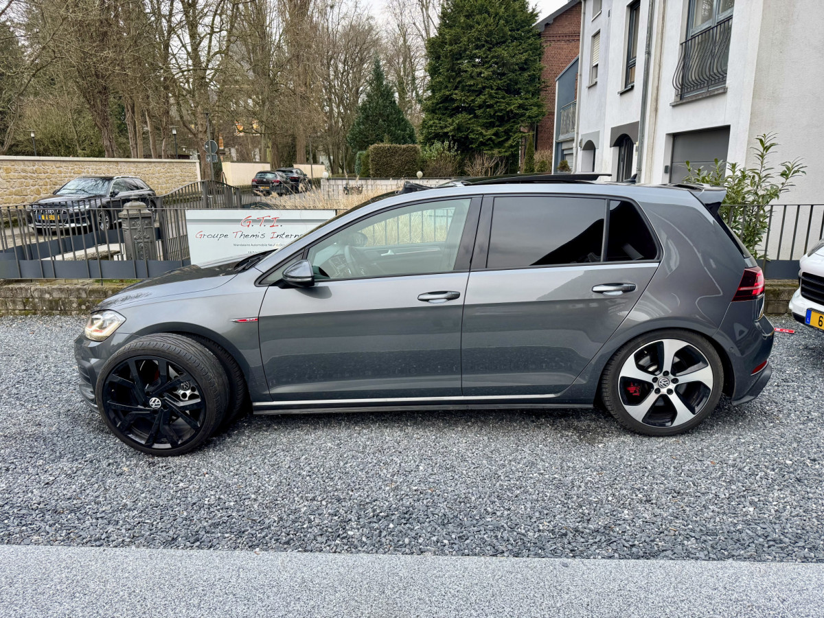Volkswagen Golf GTI GTi performance 245 DSG Full