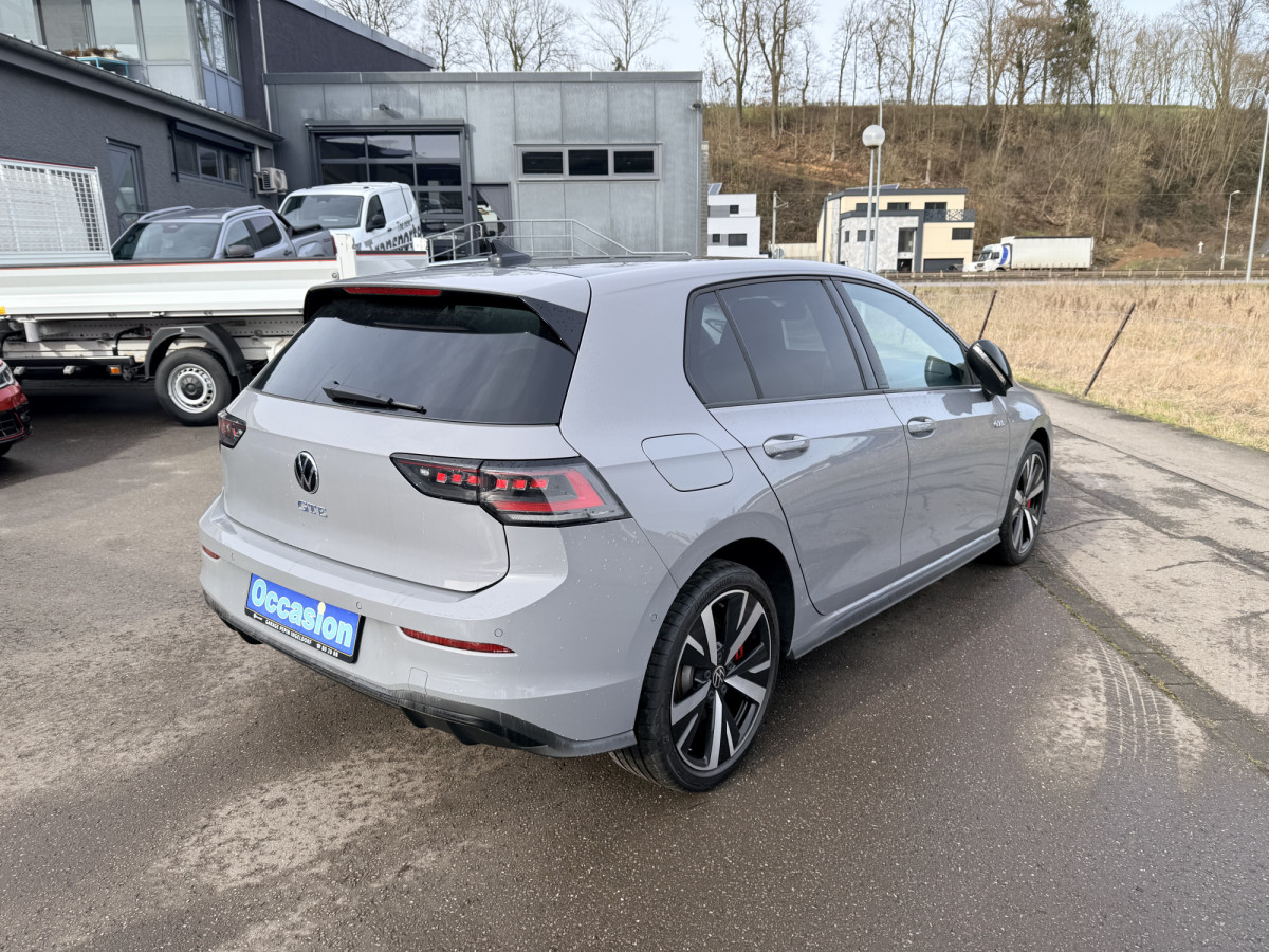 Golf GTE 1.5 eHybrid 130 kW / 177 CV Boîte à double embrayage 6 vitesses