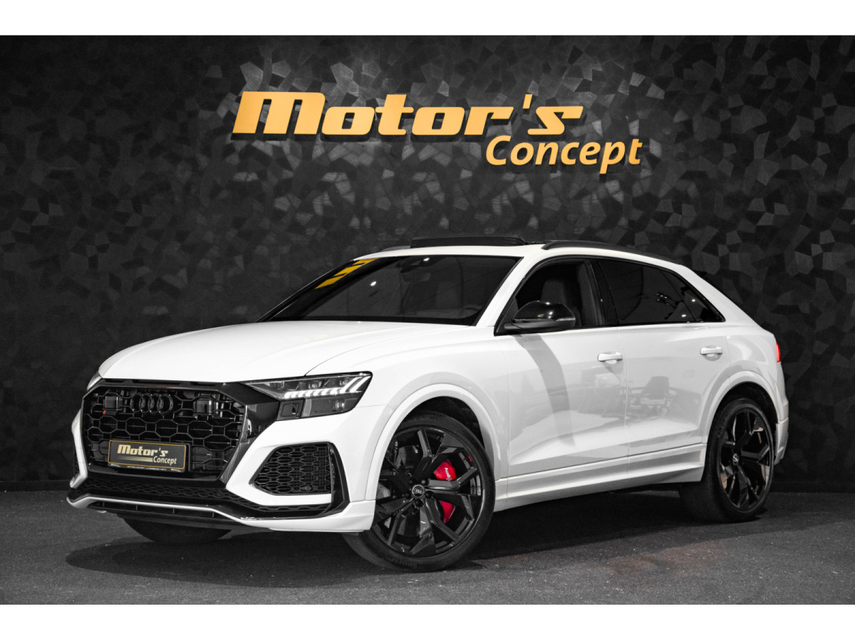 Audi RSQ8 V8