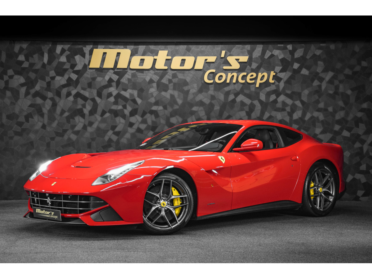 Ferrari F12 Berlinetta V12 - ROSSO CORSA