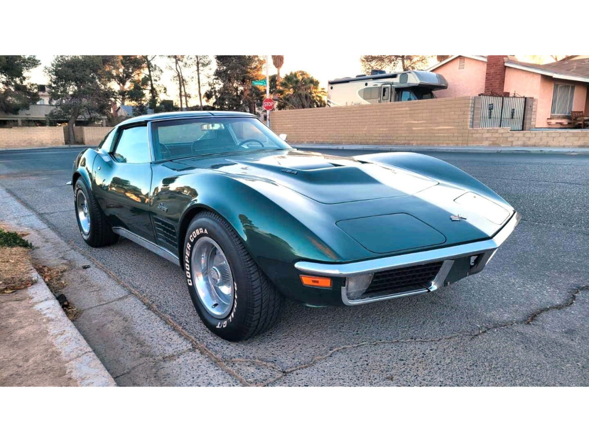 Corvette C3 Stingray Targa - 454 Big Block - Matching Numbers ** to restore **