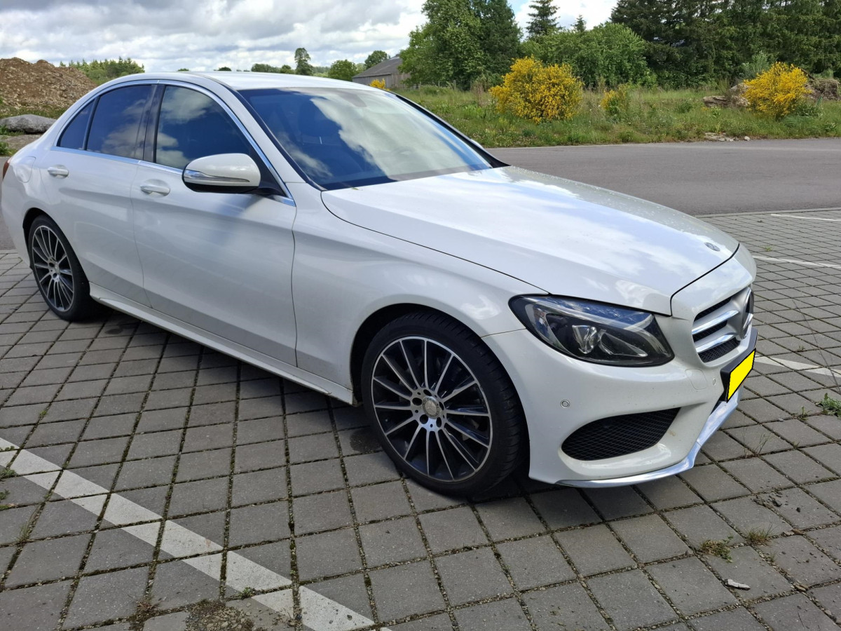 Mercedes-Benz C 200 AMG Line