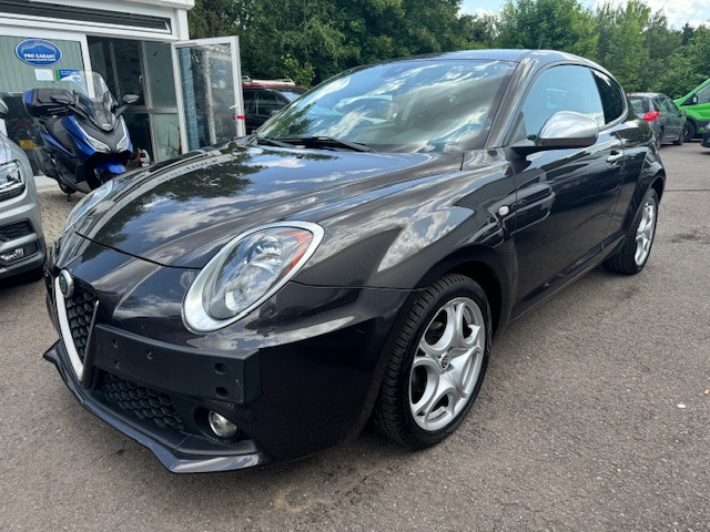 Alfa Romeo Mito ALFA ROMEO MITO SUPER 1,4 TEMPOMAT AHK