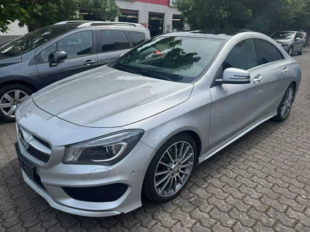 Mercedes-Benz CLA 220 MERCEDES-BENZ CLA 220 d AMG LEDER PANORAMA BII XENON NAVI