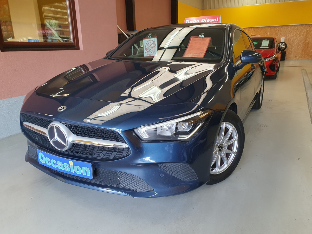Mercedes-Benz CLA 180 CDI SHOOTING BREAK BUSINESS SOLUTION