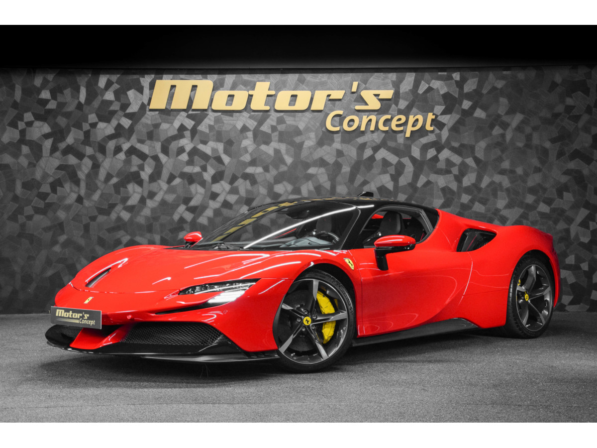 Ferrari SF90 Stradale ROSSO CORSA