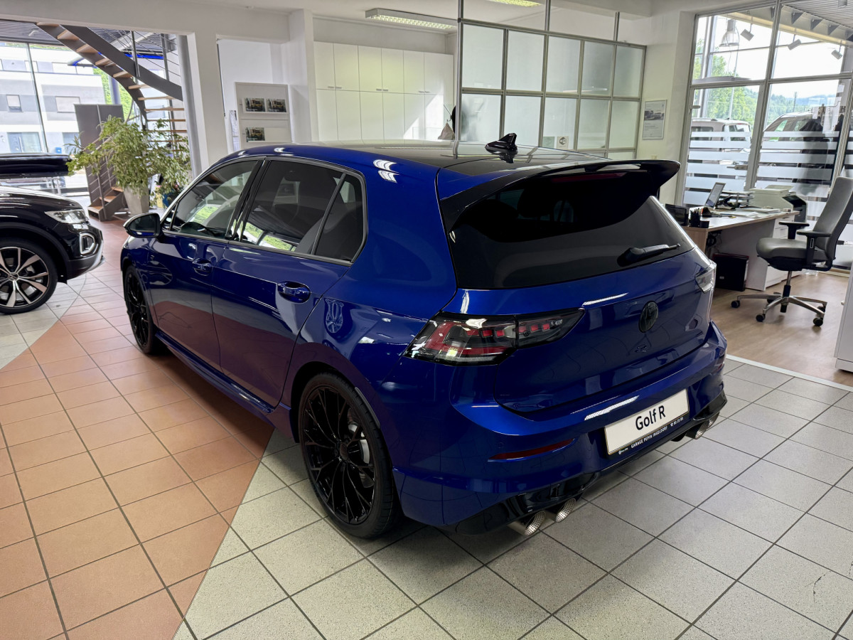 Golf R "BLACK EDITION" 2.0 TSI 4MOTION 333 cv Boîte à double embrayage 7 vitesses