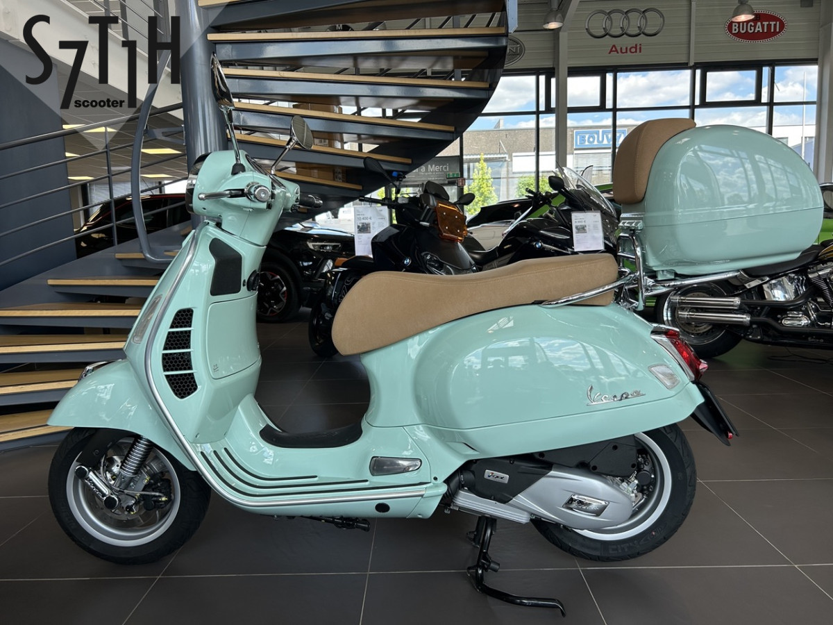 Vespa GTS 125 