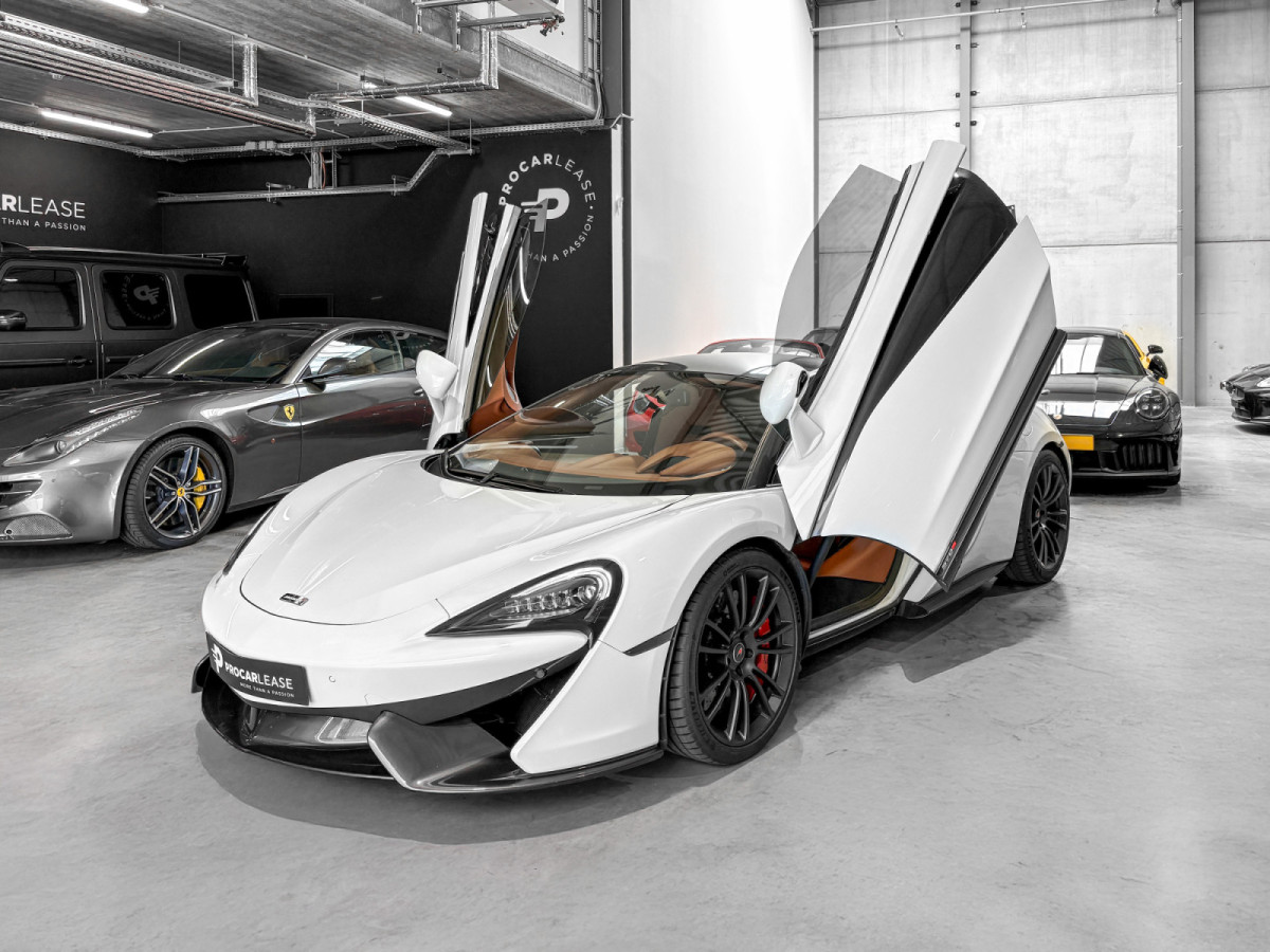 McLaren 570S 570S/V8/AKRAPOVIC | LIFT/ MALUS Paye/Ceramic/Camera/