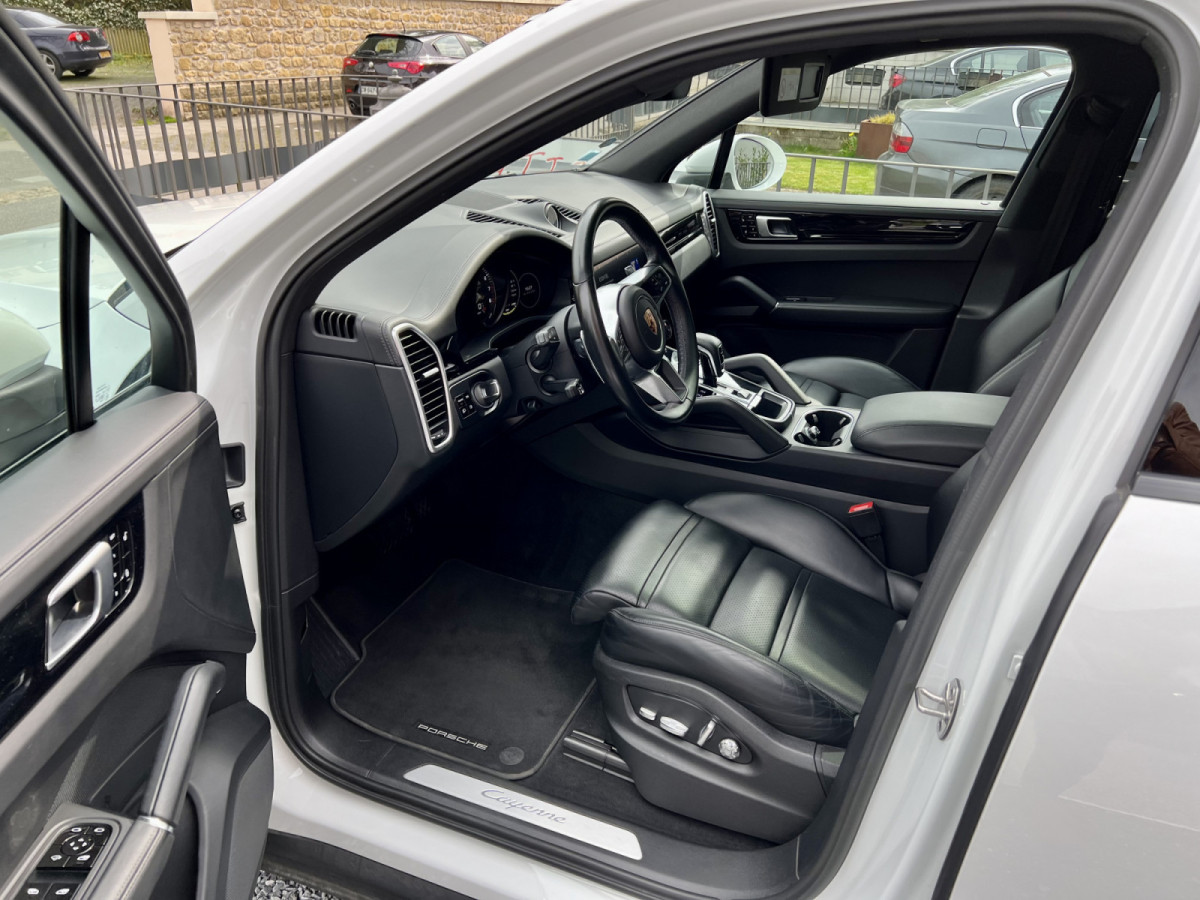 Porsche Cayenne E-HYBRID 462 TIPTRONIC S 8 21’ PANO