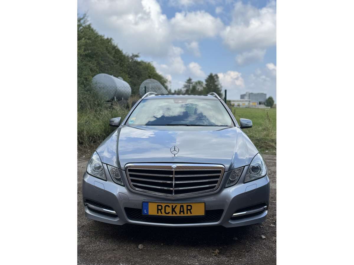 Mercedes-Benz E 220 CDI BlueEFF Toit ouvrant