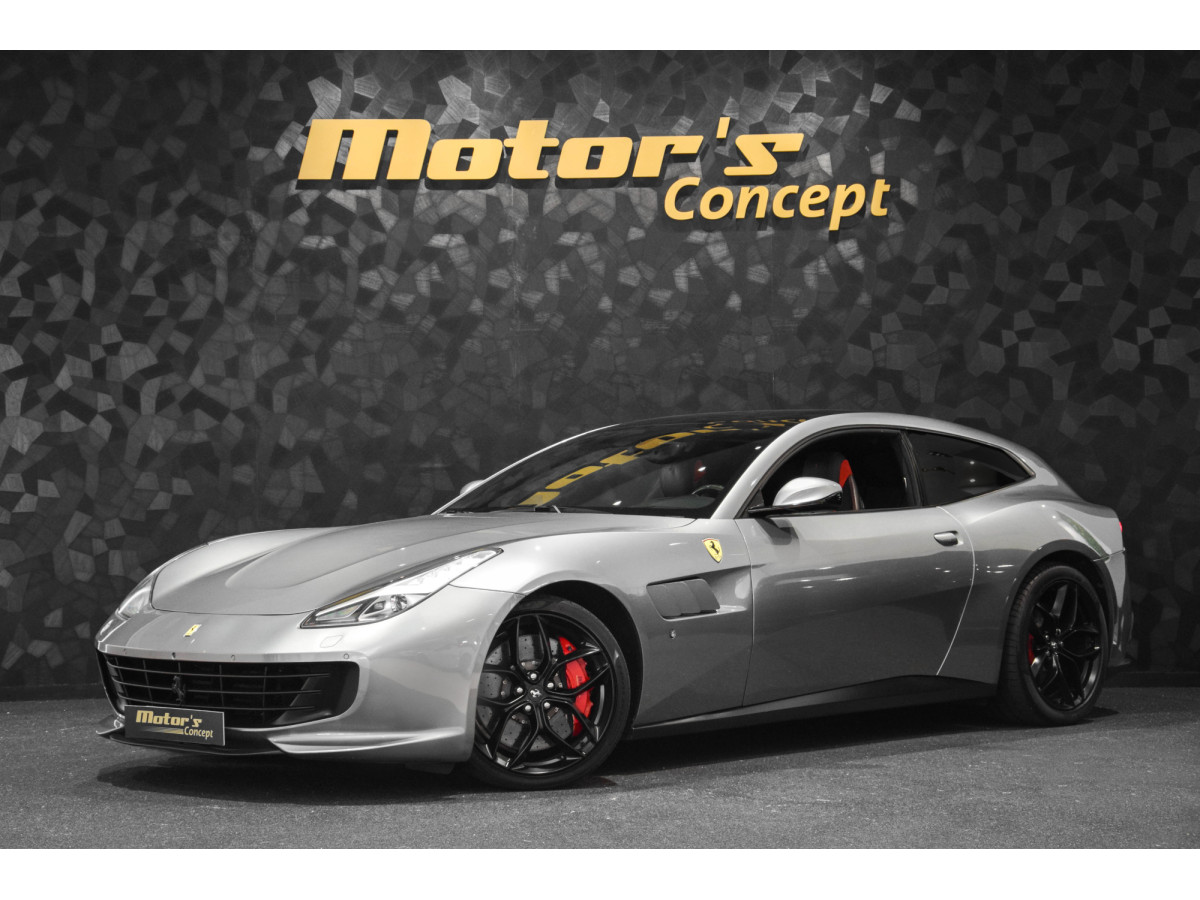 Ferrari GTC4Lusso T V8 - NOVITEC