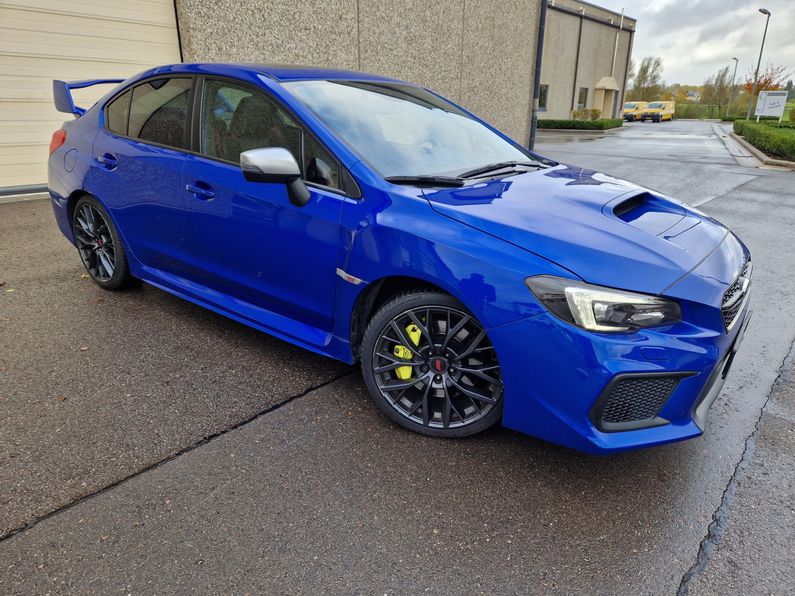 Subaru WRX STI AWD 2.4  300 CV AM 2018  (Moteur refait)