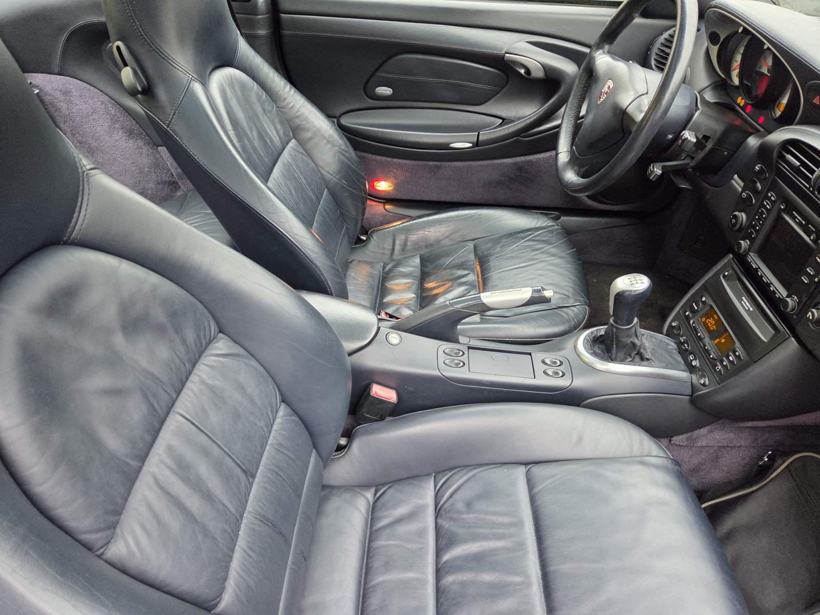 Porsche 996 3.6 Targa Edition 320 CV