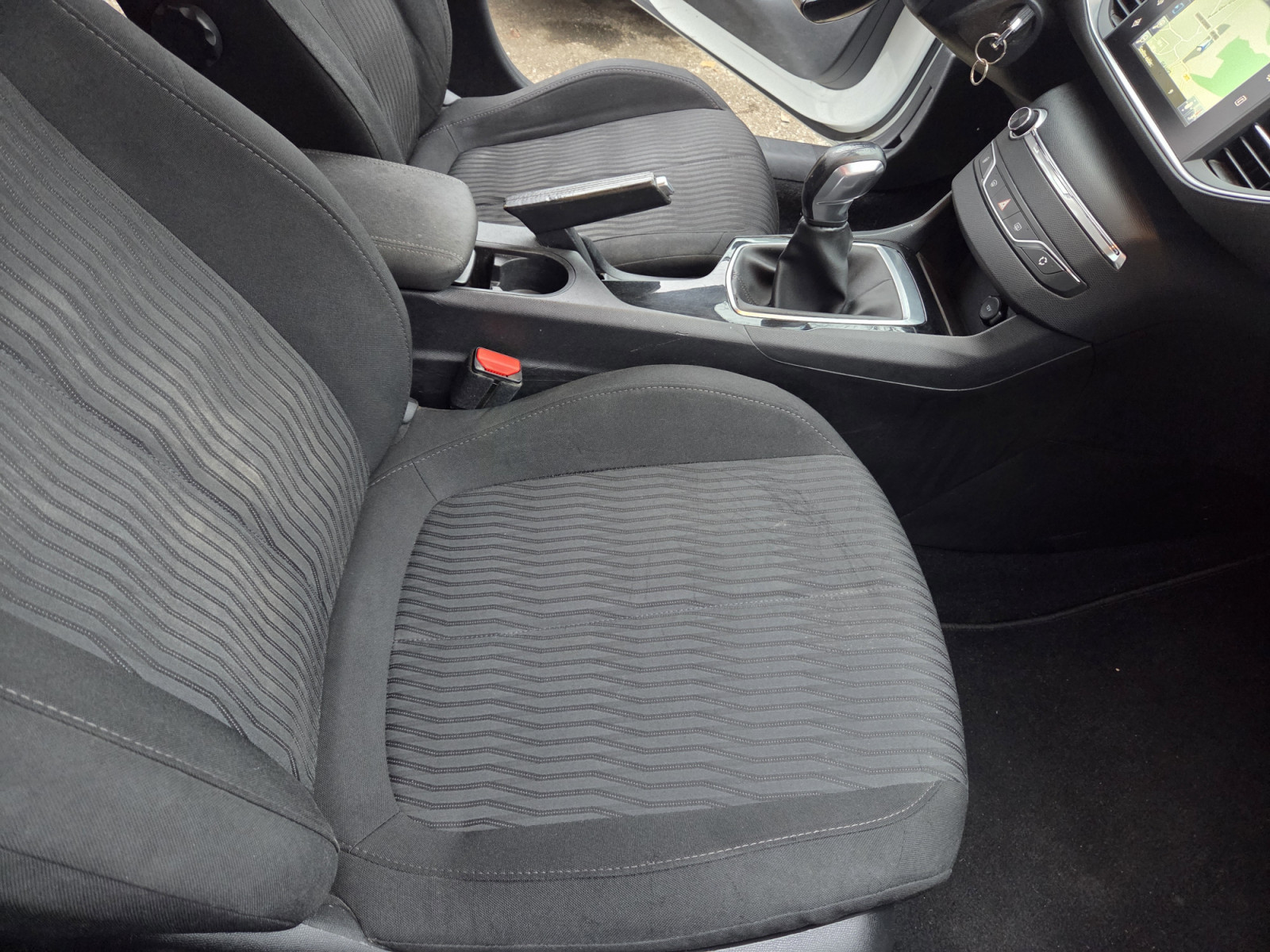 Peugeot 308 1.6 Hdi 100 CV Garantie 12 Mois