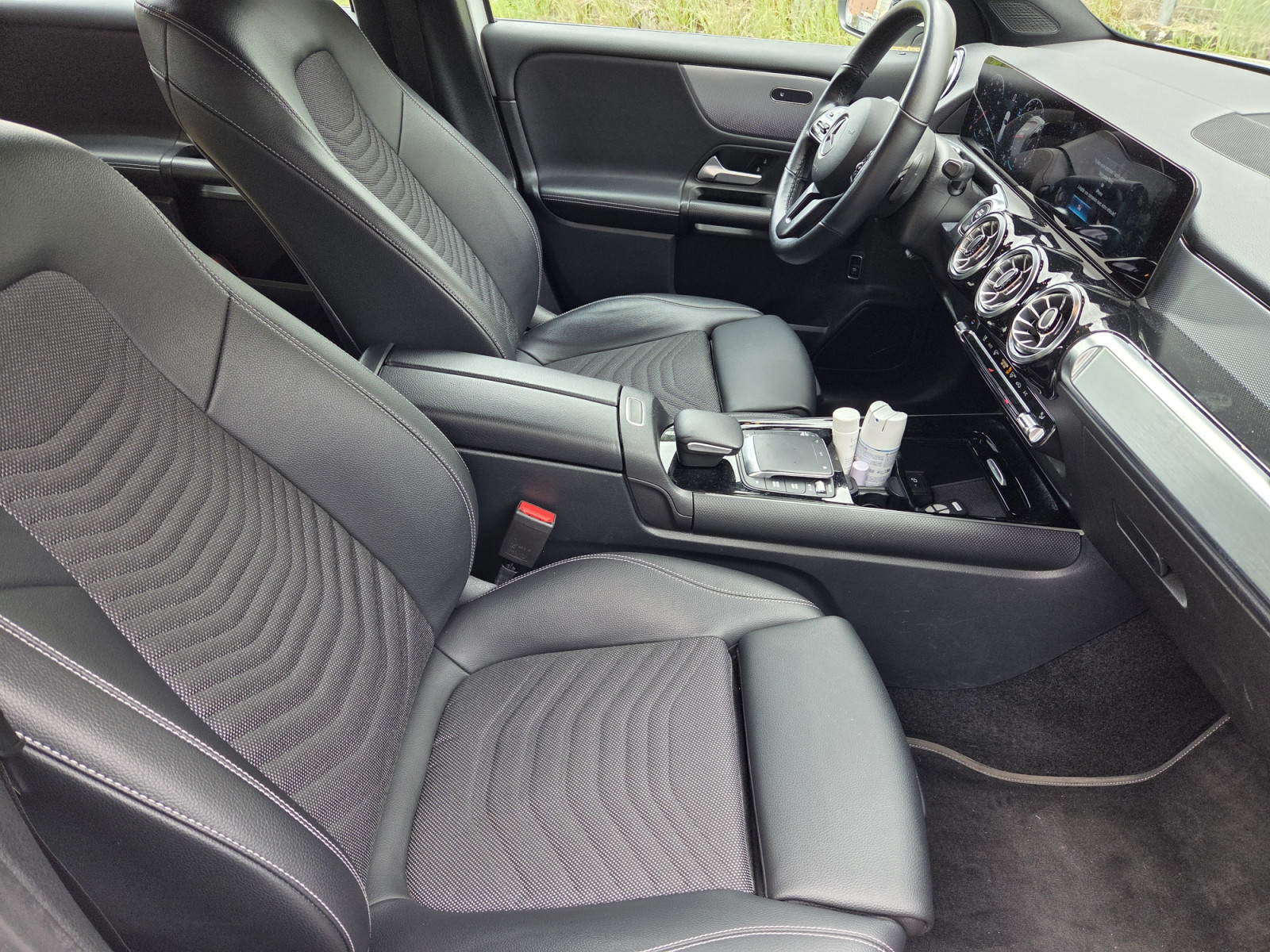 Mercedes-Benz GLB 200 4 Matic 163 CV 7G-DCT (Garantie 12 Mois)