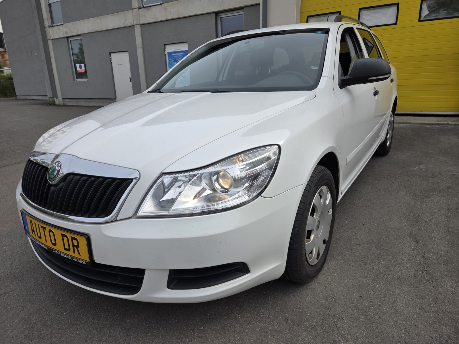 Skoda Octavia Combi 1.6 Tdi 105 CV Garantie 12 Mois