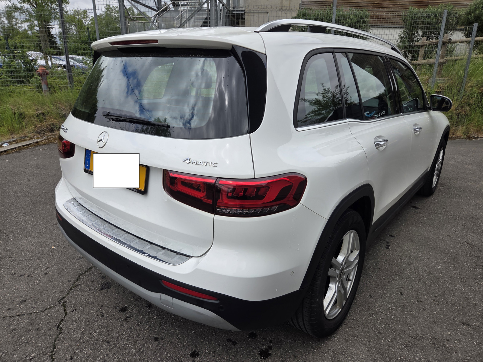 Mercedes-Benz GLB 200 4 Matic 163 CV 7G-DCT (Garantie 12 Mois)