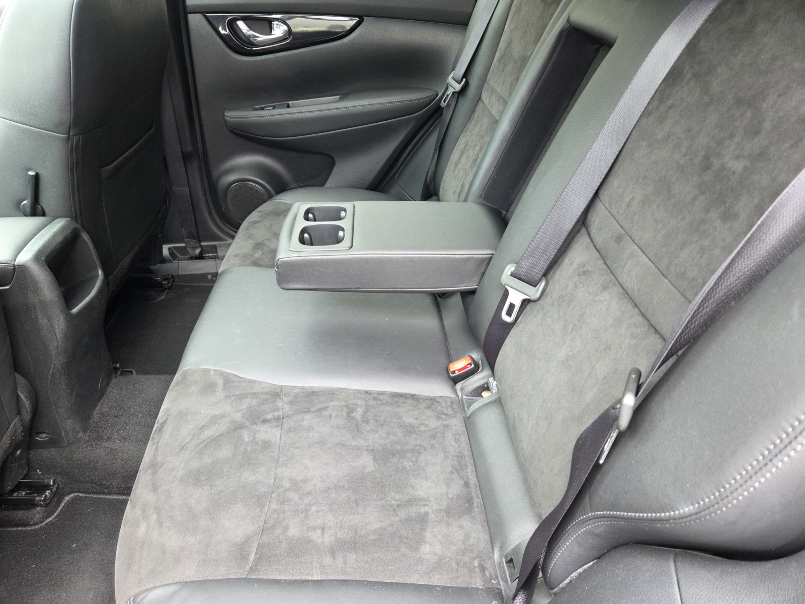 Nissan Qashqai 1.6 Dci 130 CV All-Mode 4x4-i (Garantie 12 Mois)