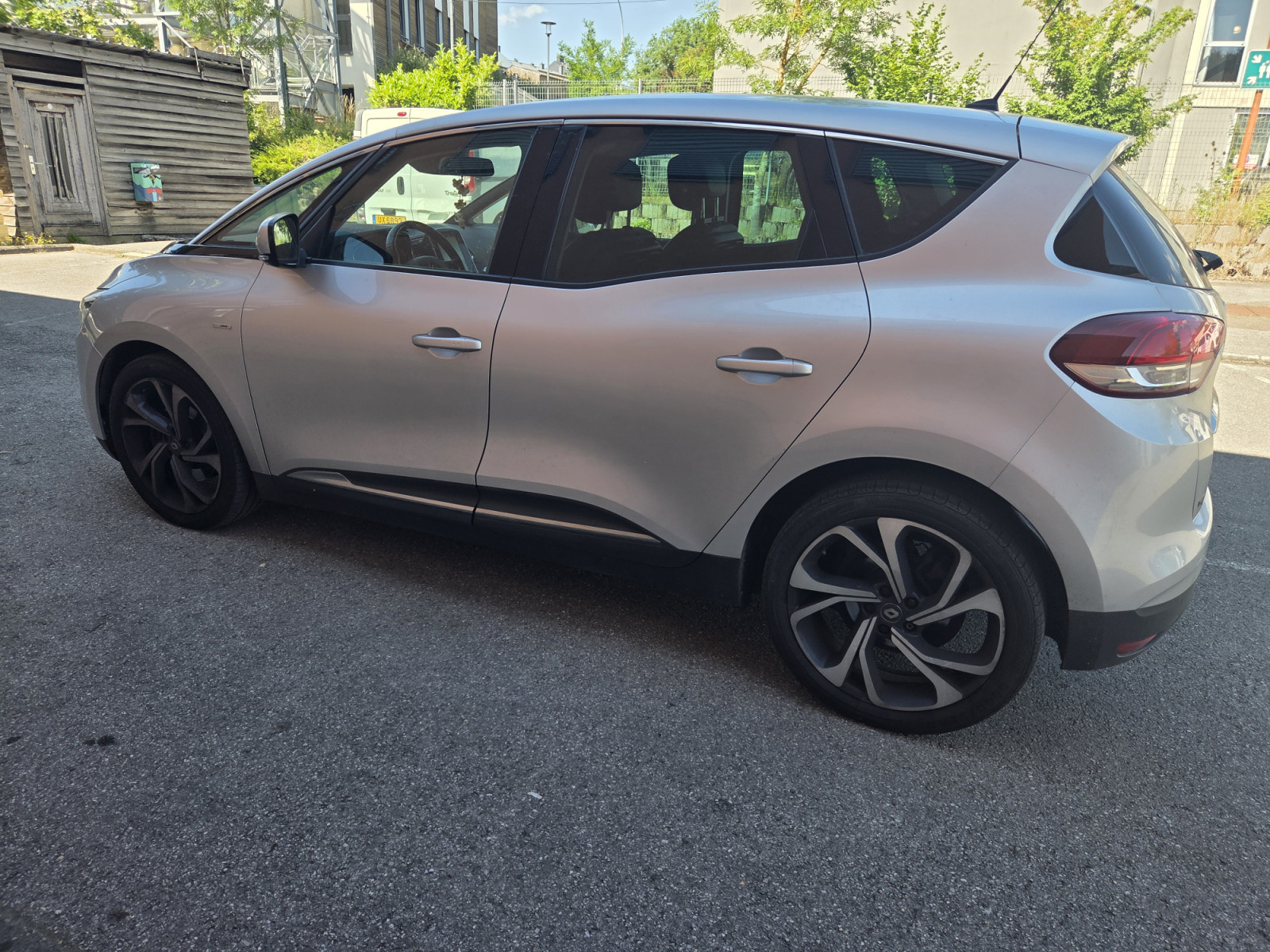 Renault Scenic 1.6 Dci 130 CV Bose Edition Garantie 12 Mois