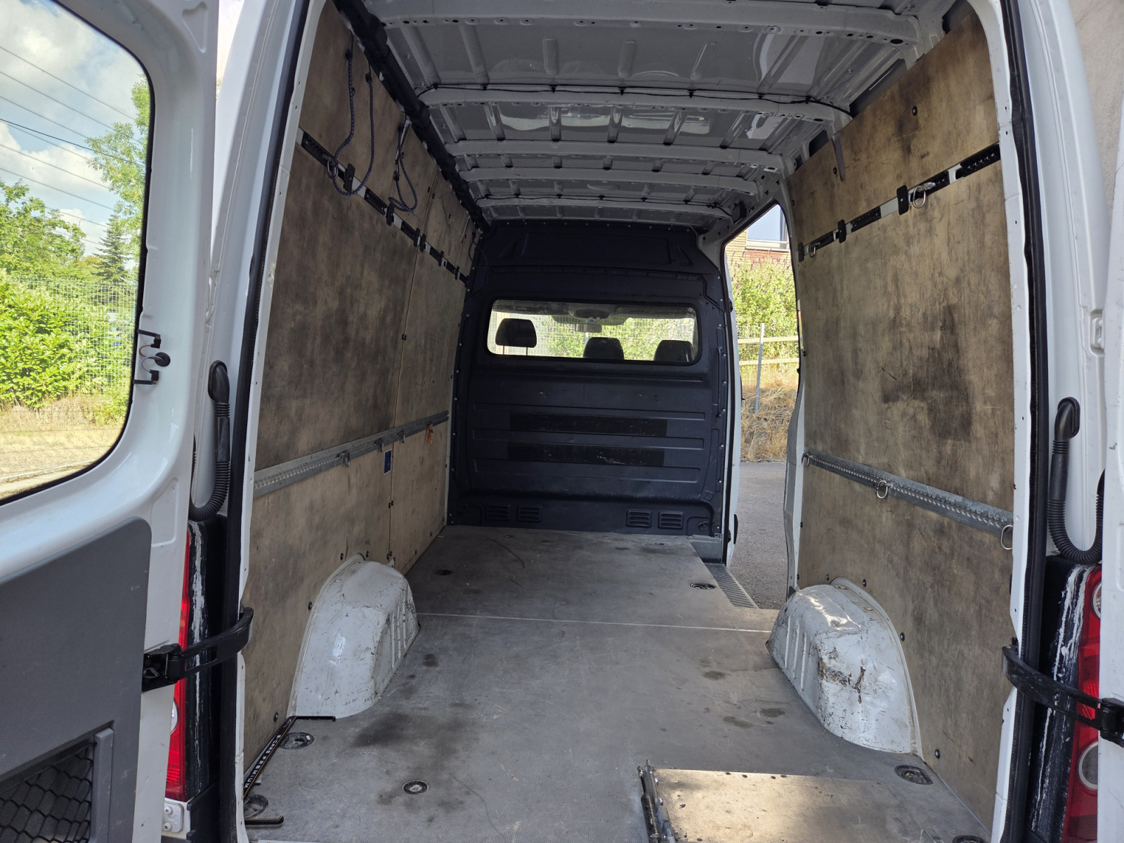 Volkswagen Crafter 35 TDI 136 CV Fourgon + Rampe Garantie 12 Mois