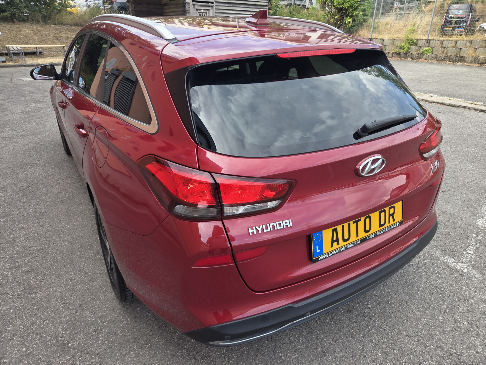 Hyundai i30 SW 1.6 CRDI 136 CV BVA Garantie 12 Mois