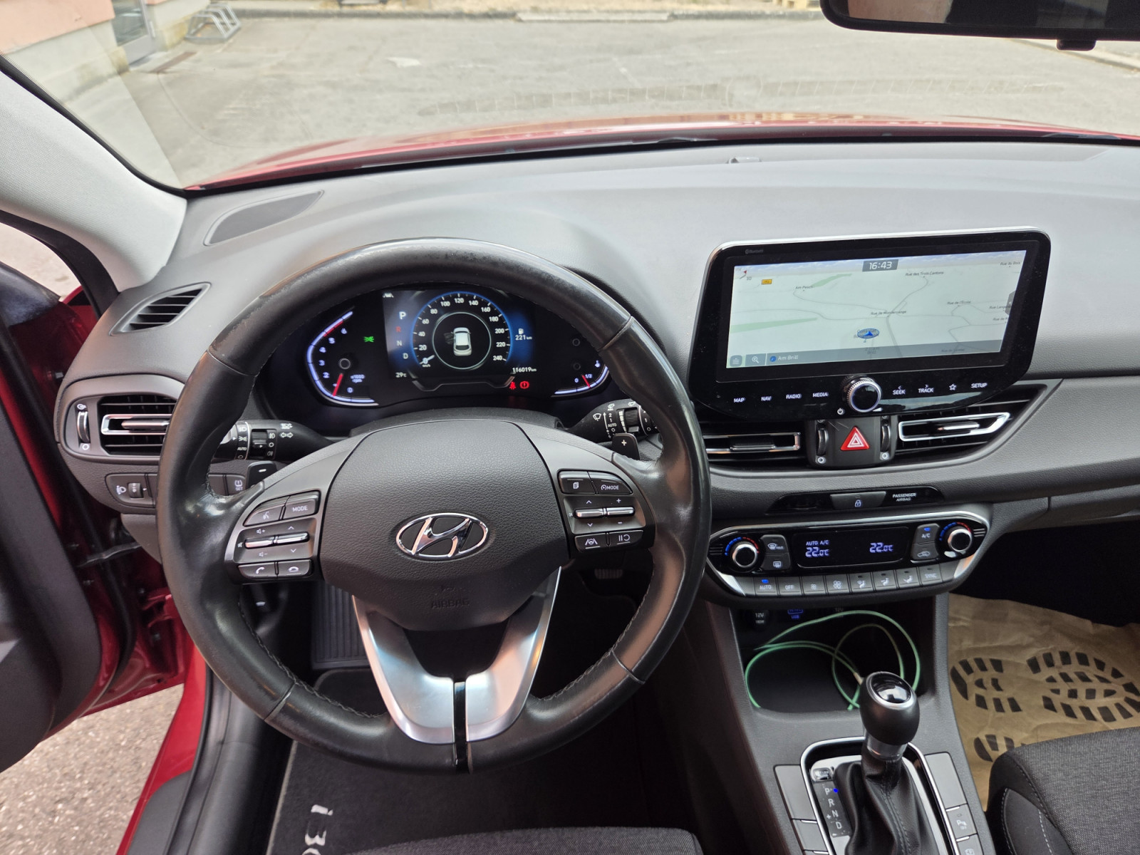Hyundai i30 SW 1.6 CRDI 136 CV BVA Garantie 12 Mois