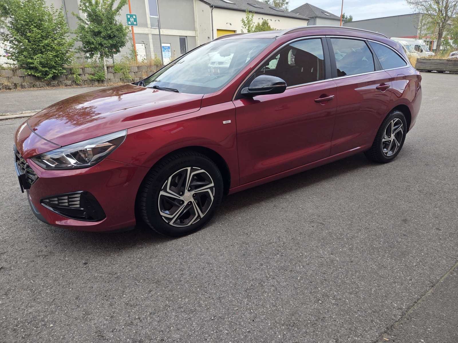 Hyundai i30 SW 1.6 CRDI 136 CV BVA Garantie 12 Mois