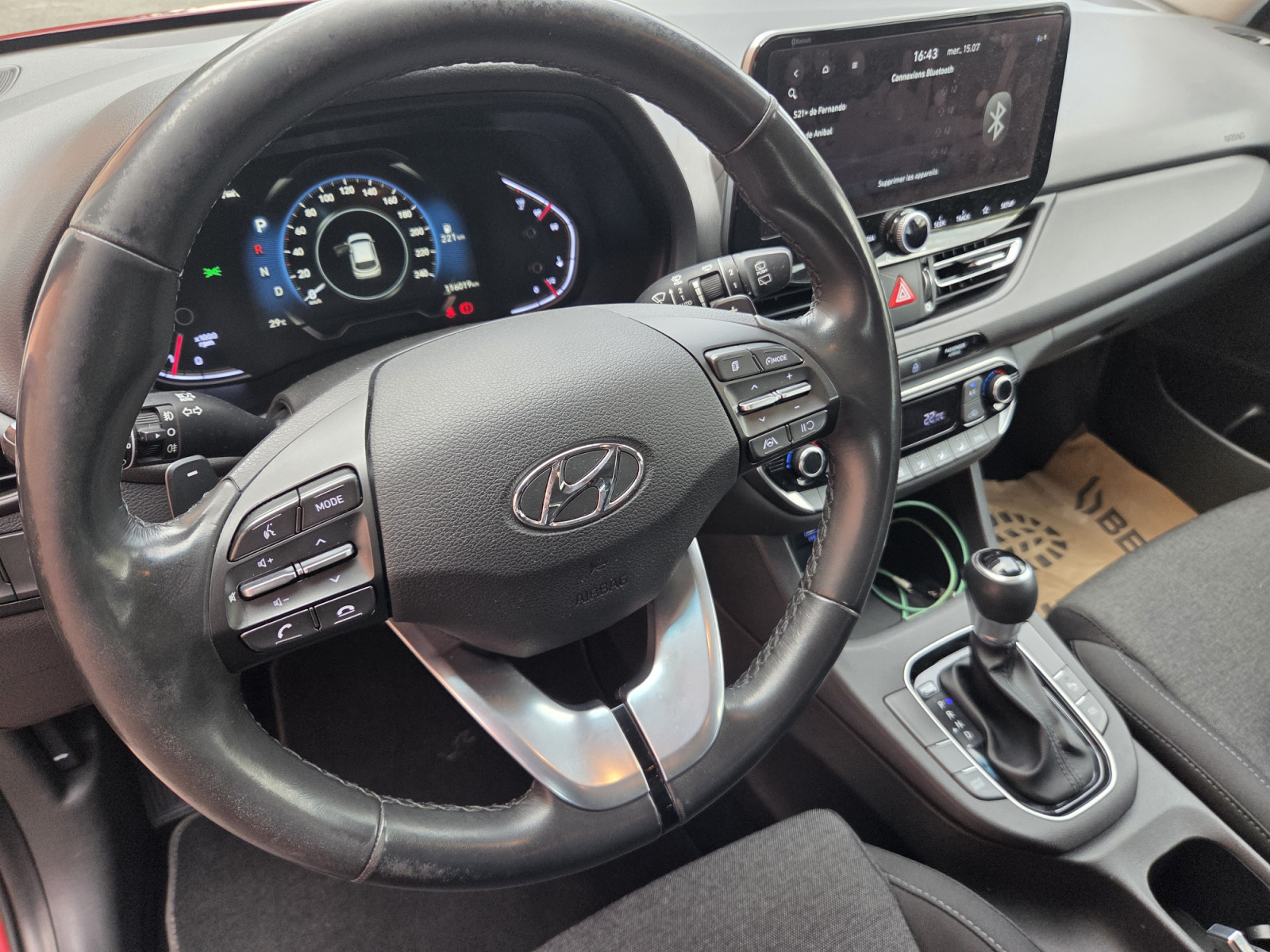 Hyundai i30 SW 1.6 CRDI 136 CV BVA Garantie 12 Mois