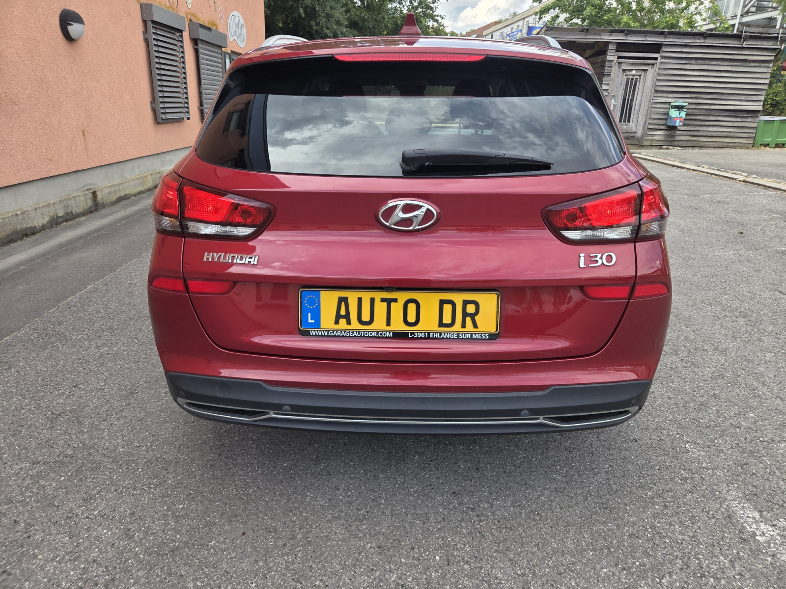 Hyundai i30 SW 1.6 CRDI 136 CV BVA Garantie 12 Mois