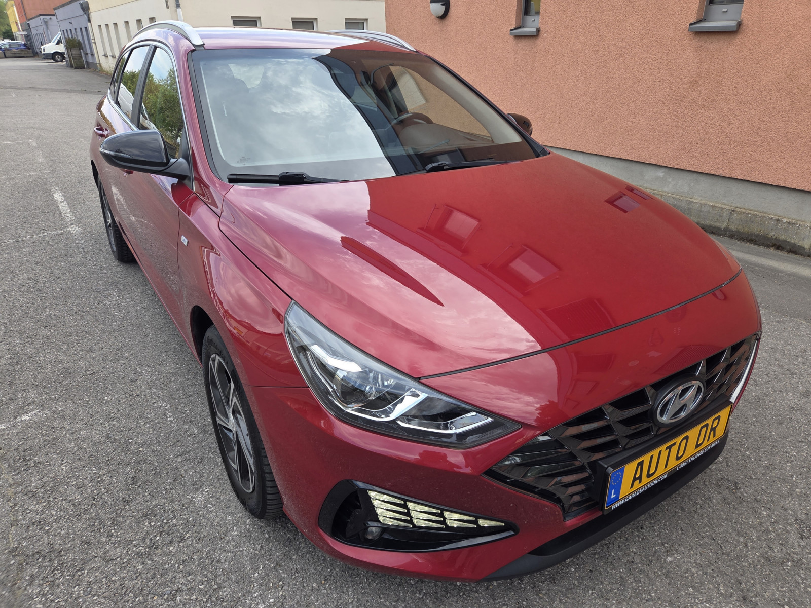 Hyundai i30 SW 1.6 CRDI 136 CV BVA Garantie 12 Mois