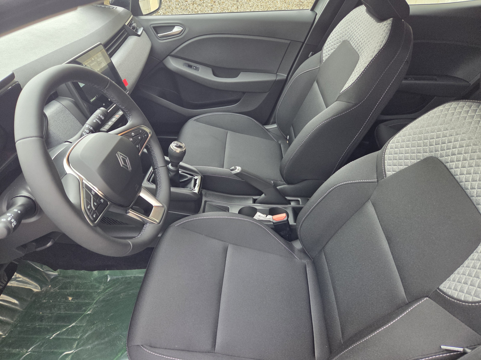 Renault Clio 1.5 Dci 100 CV Evolution Edition (Véhicule Neuf 0 Kms)