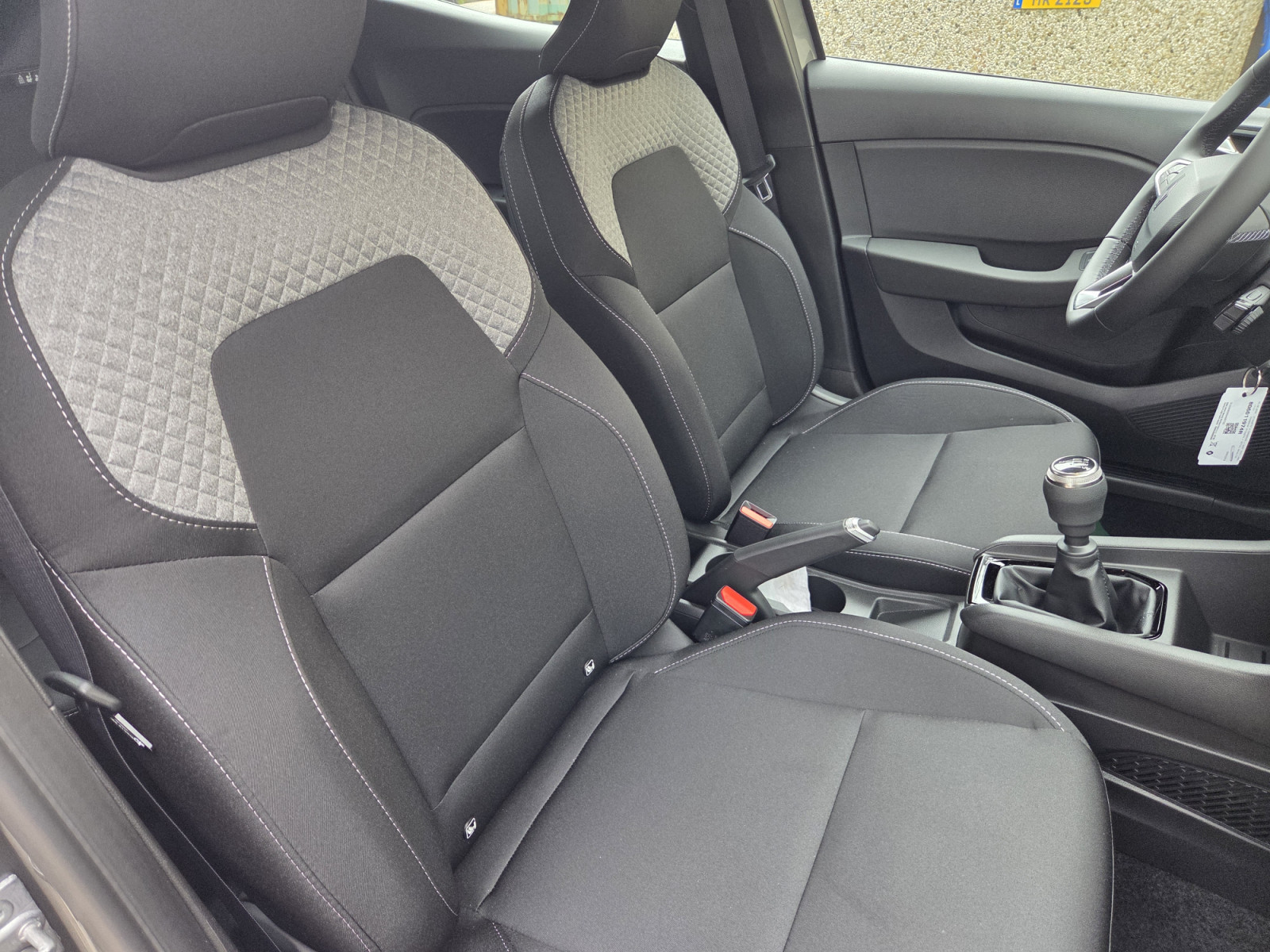 Renault Clio 1.5 Dci 100 CV Evolution Edition (Véhicule Neuf 0 Kms)